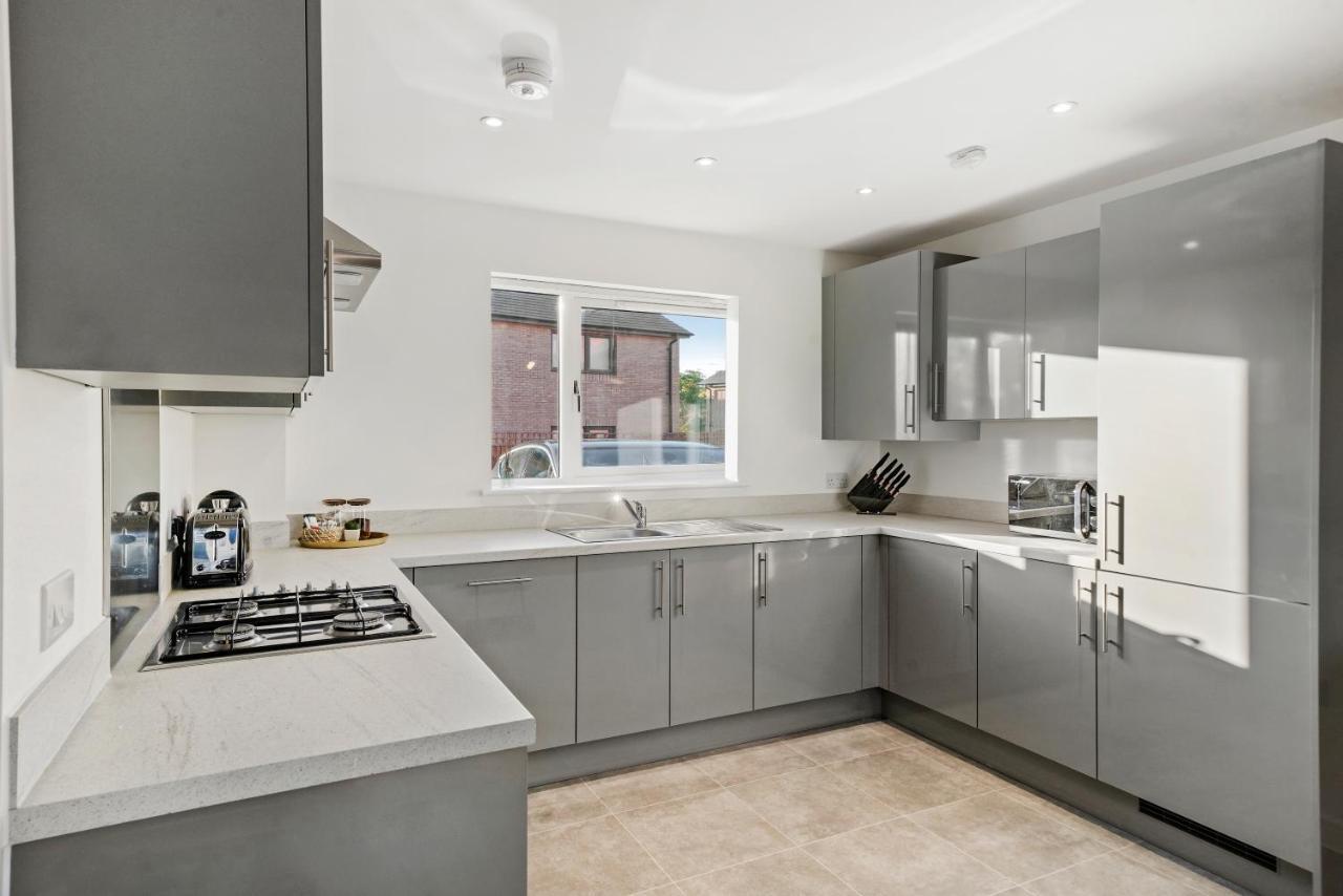 Luxury Apartment At Holt House Milton Keynes Dış mekan fotoğraf